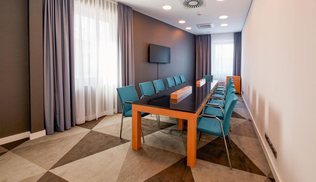 Premier Inn Mannheim City Centre Esterno foto